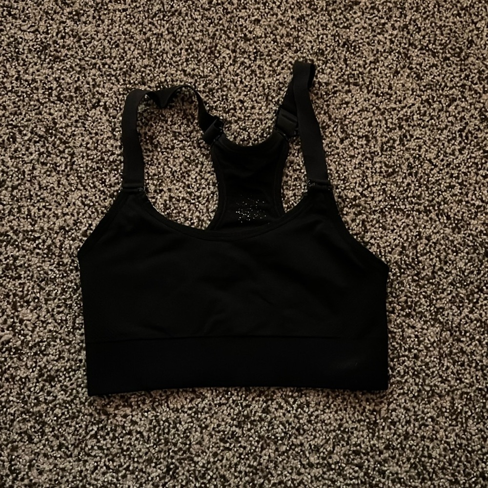 🖤black race back sports bra; size S